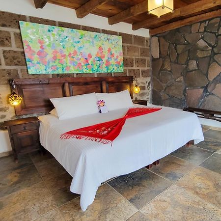 Casona Hotel Petra サン・ミゲル・デ・アジェンデ エクステリア 写真
