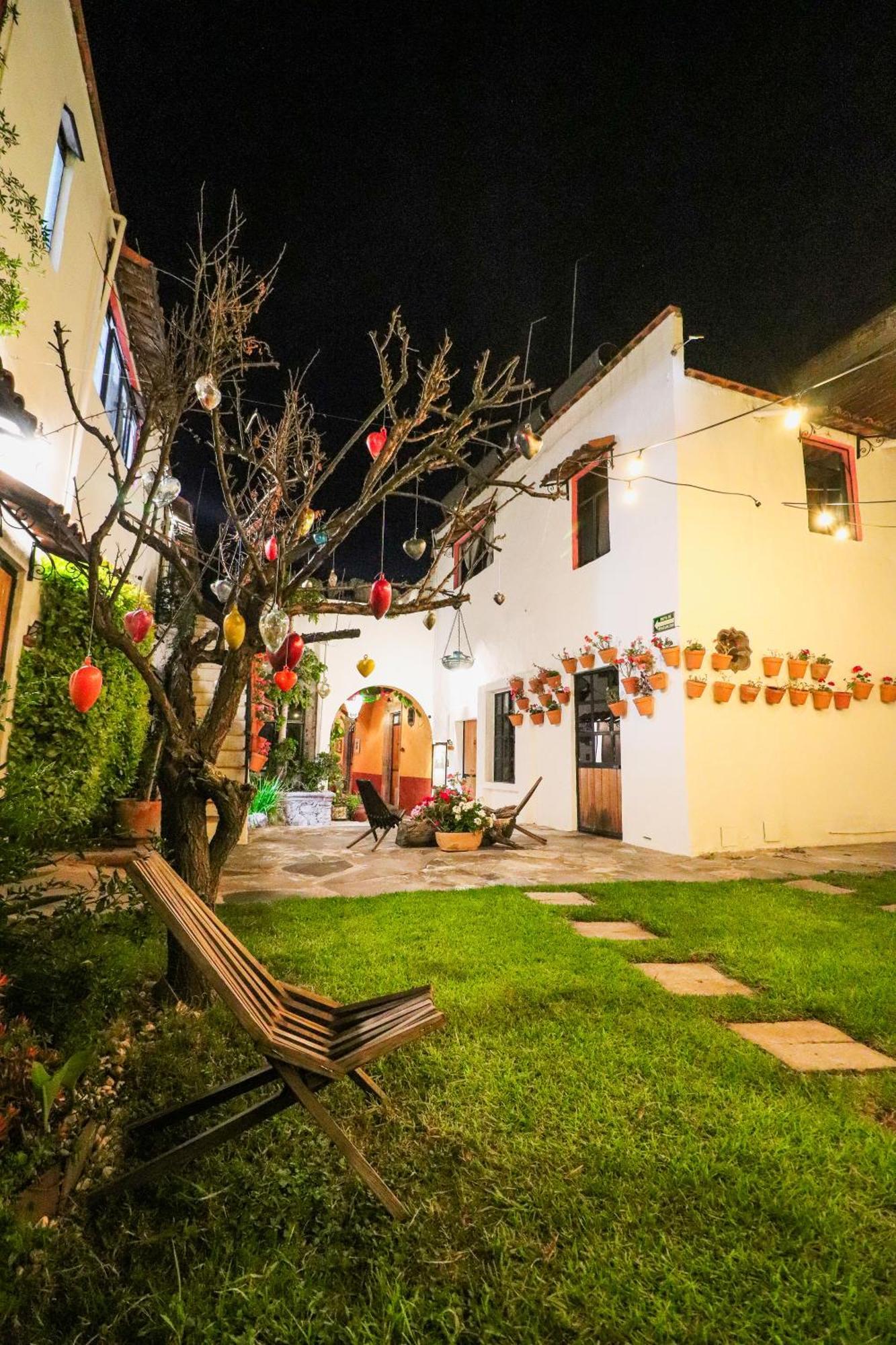 Casona Hotel Petra サン・ミゲル・デ・アジェンデ エクステリア 写真